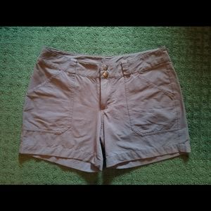Patagonia shorts size 6